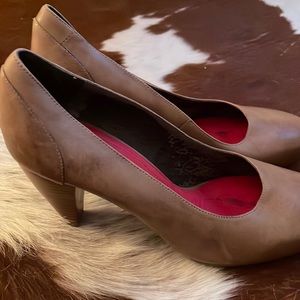 Miz Mooz Brown Leather Heels with Red Insoles